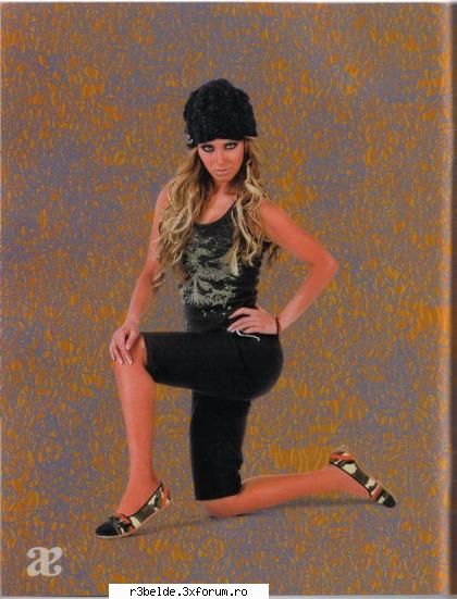 Anahi poze pentru ea...firma de pantofi - andreea93rbd - Anahi