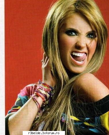 Stelutele lui Mia - normal ca o sa ne imprietenim - Anahi
