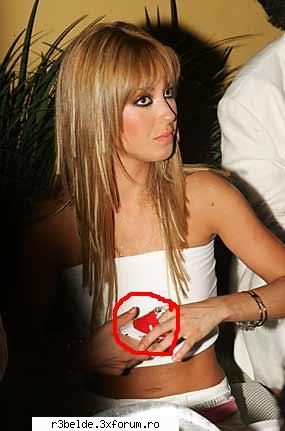 anahi fumeaza - Anny_angel_REBELDE - Anahi